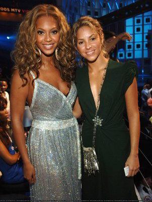beyoci vs shakira